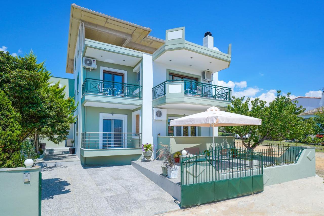 Villa Lithi ลิเมนาเรีย ภายนอก รูปภาพ